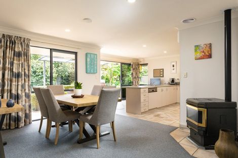 Photo of property in 46 Endeavour Street, Riversdale, Blenheim, 7201