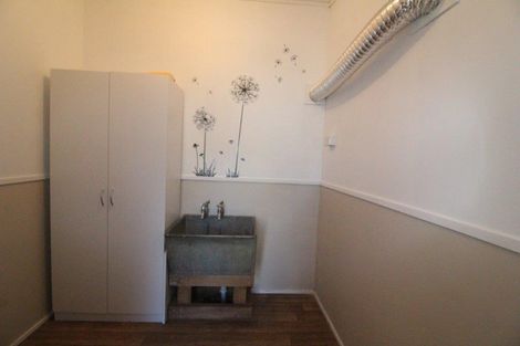 Photo of property in 28 Dacia Street, Lumsden, 9730