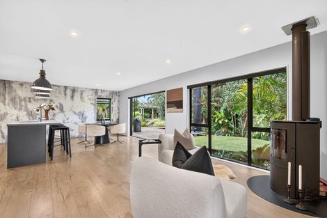 Photo of property in 20b Cambridge Road, Riverhead, 0820