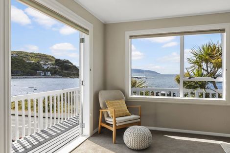 Photo of property in 118 Owhiro Bay Parade, Owhiro Bay, Wellington, 6023