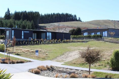 Photo of property in 20 Matipo Street, Wanaka, 9305