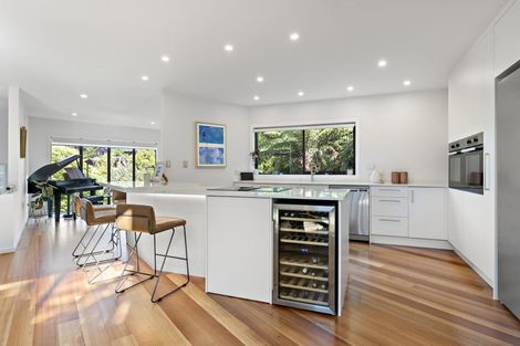 Photo of property in 73m Park Rise, Campbells Bay, Auckland, 0630