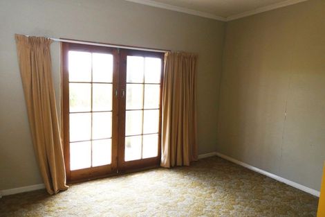 Photo of property in 3 Corbett Street, Hector, 7822