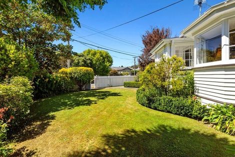 Photo of property in 14 Burnside Street, Waterloo, Lower Hutt, 5011
