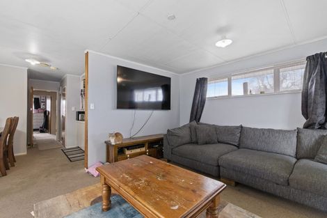 Photo of property in 21 Tania Crescent, Western Heights, Rotorua, 3015