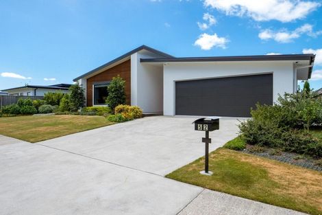 Photo of property in 52 Beachvale Drive, Kaiapoi, 7630