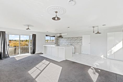 Photo of property in 35 Hua Street, Bell Block, New Plymouth, 4312