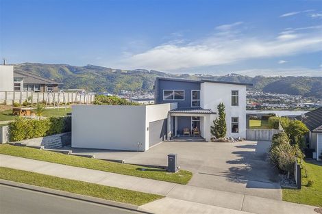 Photo of property in 42 John Burke Drive, Aotea, Porirua, 5024