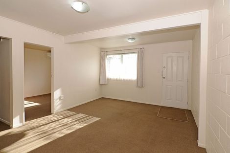 Photo of property in 4/19 Pirie Crescent, Moera, Lower Hutt, 5010