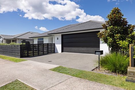 Photo of property in 43 Te Ranga Memorial Drive, Pyes Pa, Tauranga, 3112