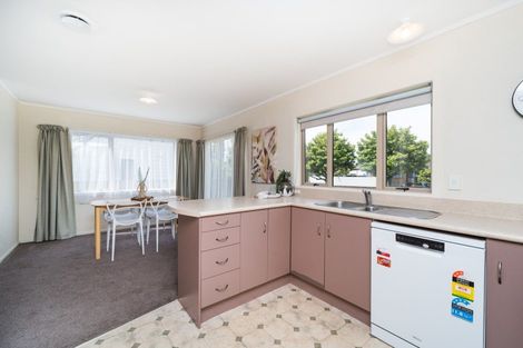 Photo of property in 14 Emmerdale Mews, Highbury, Palmerston North, 4412