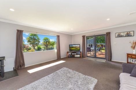 Photo of property in 2612 River Road, Horsham Downs, Hamilton, 3281