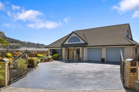 Photo of property in 25 Hoyte Place, Pukehangi, Rotorua, 3015