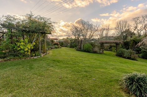 Photo of property in 69 Foster Road, Temple View, Hamilton, 3290
