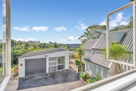 Photo of property in 217 Point View Drive, East Tamaki Heights, Auckland, 2016