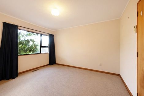 Photo of property in 16a Parklands Drive, Karori, Wellington, 6012
