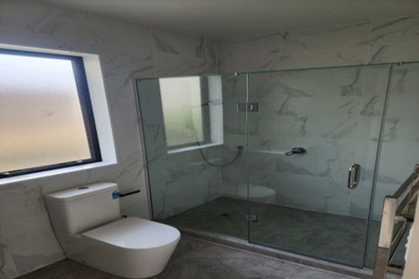 Photo of property in 7 Tautoru Avenue, Orewa, 0931