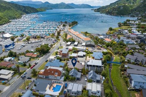 Photo of property in 31a Beach Road, Waikawa, Picton, 7220