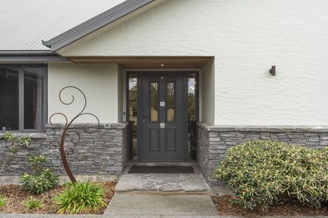 Photo of property in 3 Cathcart Crescent, Prebbleton, 7604