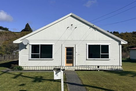 Photo of property in 3 Inverness Street, Dunollie, Runanga, 7803