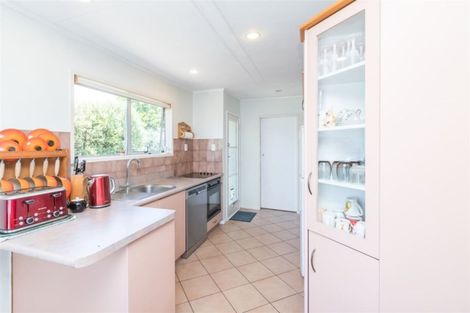 Photo of property in 18 Camden Place, Pukete, Hamilton, 3200