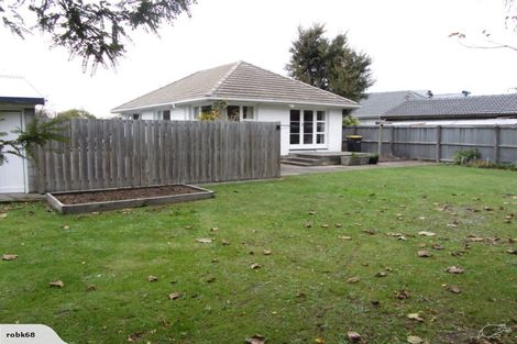 Photo of property in 209 Grahams Road, Burnside, Christchurch, 8053