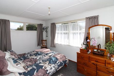 Photo of property in 22 Hardie Grove, Featherston, 5710