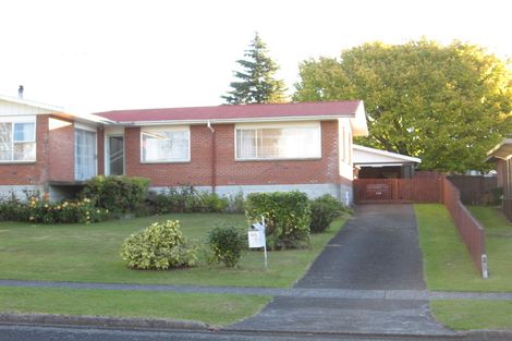 Photo of property in 44 Aotea Crescent, Tokoroa, 3420