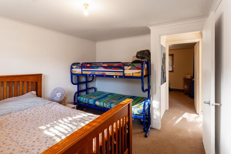 Photo of property in 15 Huxley Place, Twizel, 7901