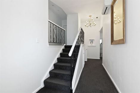 Photo of property in 9 Westburn Terrace, Burnside, Christchurch, 8041