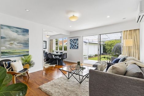 Photo of property in 39 Aliford Avenue, One Tree Hill, Auckland, 1061