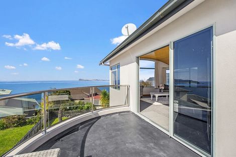 Photo of property in 221 Paku Drive, Tairua, 3508