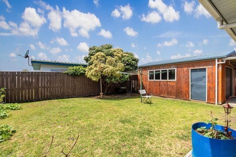 Photo of property in 7a Seafront Road, Castlecliff, Whanganui, 4501