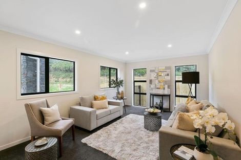 Photo of property in 6 Pihipihi Way, Crofton Downs, Wellington, 6035