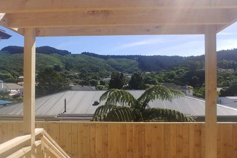 Photo of property in 13 Huia Street, Tawa, Wellington, 5028