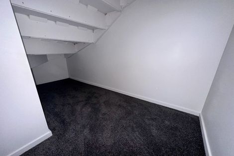 Photo of property in 6a Jern Place, Eastern Beach, Auckland, 2012