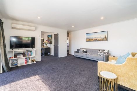 Photo of property in 14 Kura Place, Mosgiel, 9024