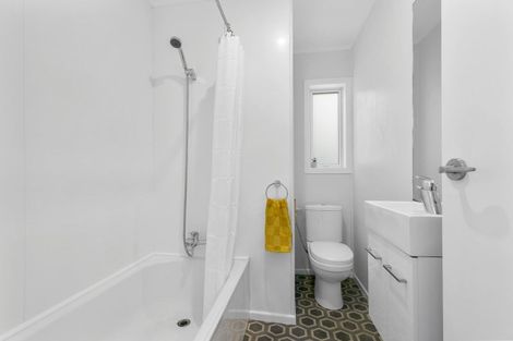 Photo of property in 59c Volga Street, Island Bay, Wellington, 6023