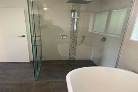 Photo of property in 2/37 Seabrook Avenue, New Lynn, Auckland, 0600