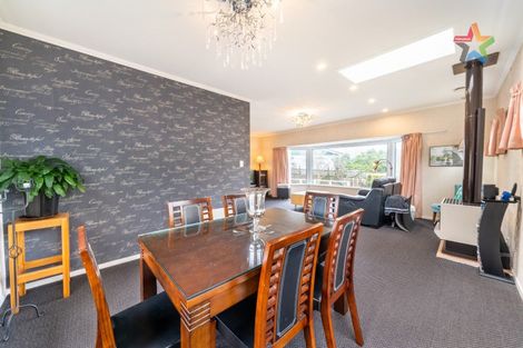 Photo of property in 10 Clematis Grove, Maungaraki, Lower Hutt, 5010