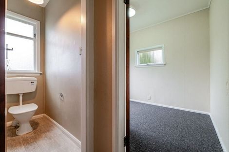 Photo of property in 26 Puriri Terrace, Roslyn, Palmerston North, 4414