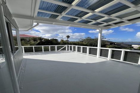 Photo of property in 193 Te Atatu Road, Te Atatu South, Auckland, 0610