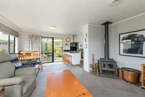 Photo of property in 6 Franklyn Close, Wakefield, 7025