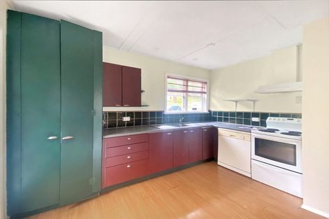 Photo of property in 3 Montgomery Avenue, Karori, Wellington, 6012