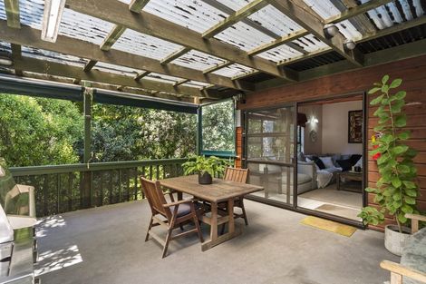 Photo of property in 1/27 Flavia Close, Torbay, Auckland, 0630