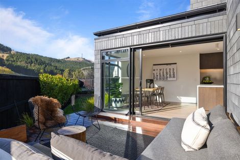 Photo of property in 5 Betty Roberts Lane, Cracroft, Christchurch, 8022