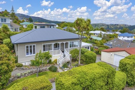 Photo of property in 92 Dyers Pass Road, Cashmere, Christchurch, 8022