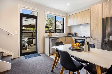 Photo of property in 8 Uku Lane, Hobsonville, Auckland, 0616