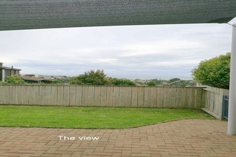 Photo of property in 18a Castor Bay Road, Castor Bay, Auckland, 0620