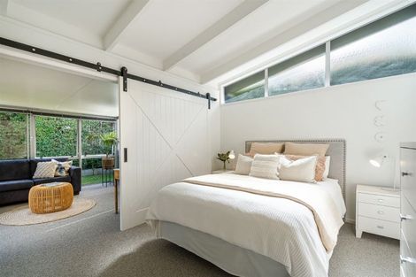 Photo of property in 1/52 Norwood Road, Bayswater, Auckland, 0622